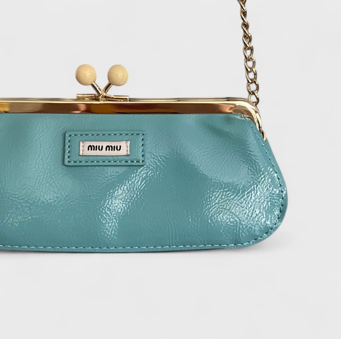 미우미우 체인 클러치백 상품이미지4