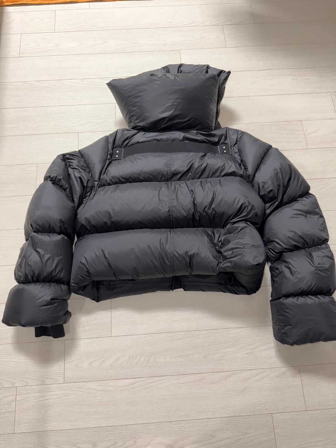 릭오웬스 퍼넬넥 패딩 23fw luxor 상품이미지3