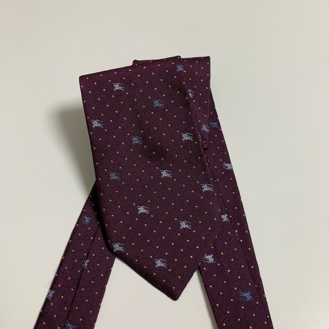버버리(BURBERRY) 신형라벨 명품 도트넥타이 모노그램 A등급 상품이미지1