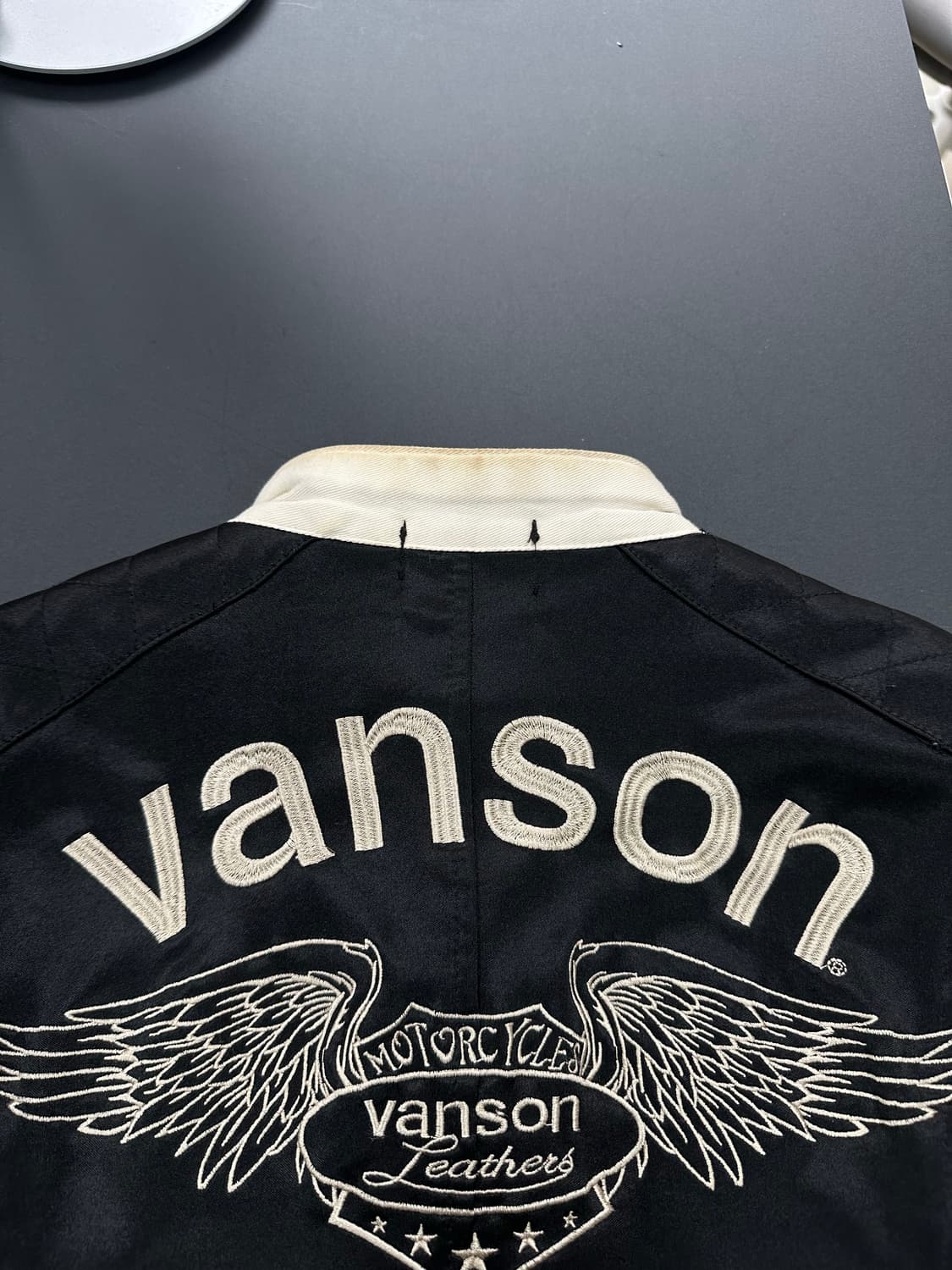 벤슨 윙자수 넥버클 투웨이 라이더자켓 상품이미지8