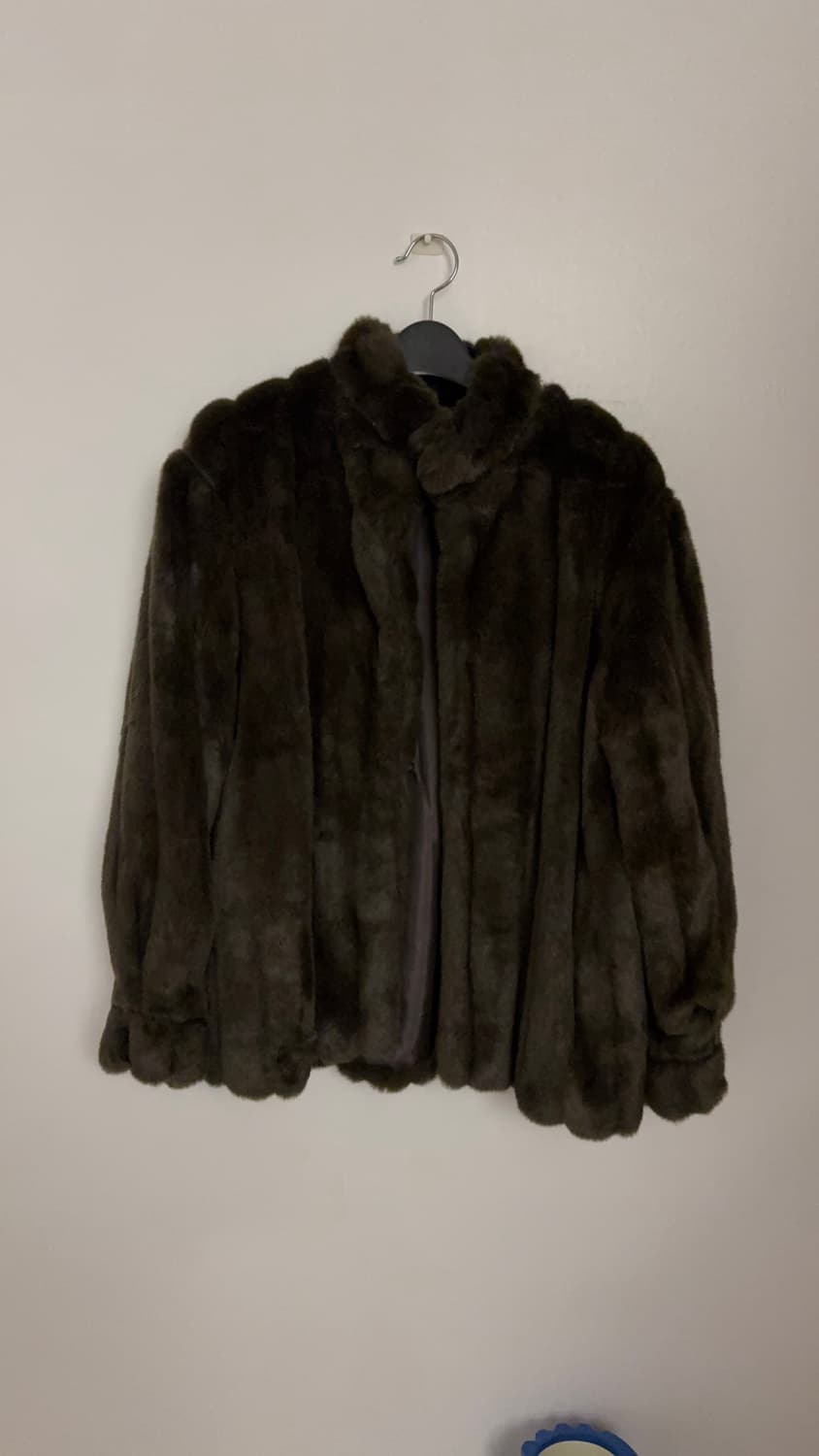 에프터먼데이 페이크퍼 자켓 상품이미지1