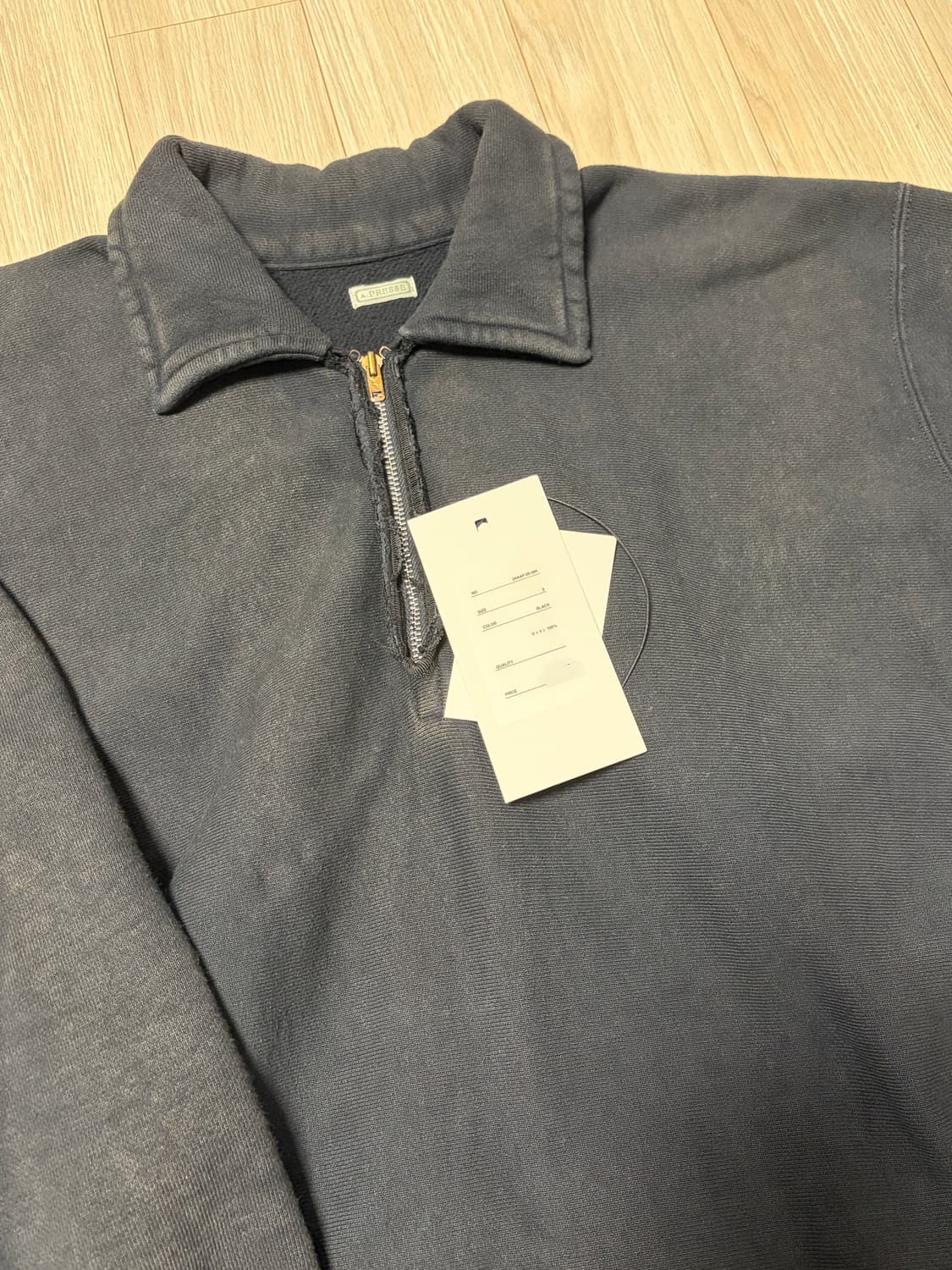 아프레쎄 하프집업 블랙 3 상품이미지1