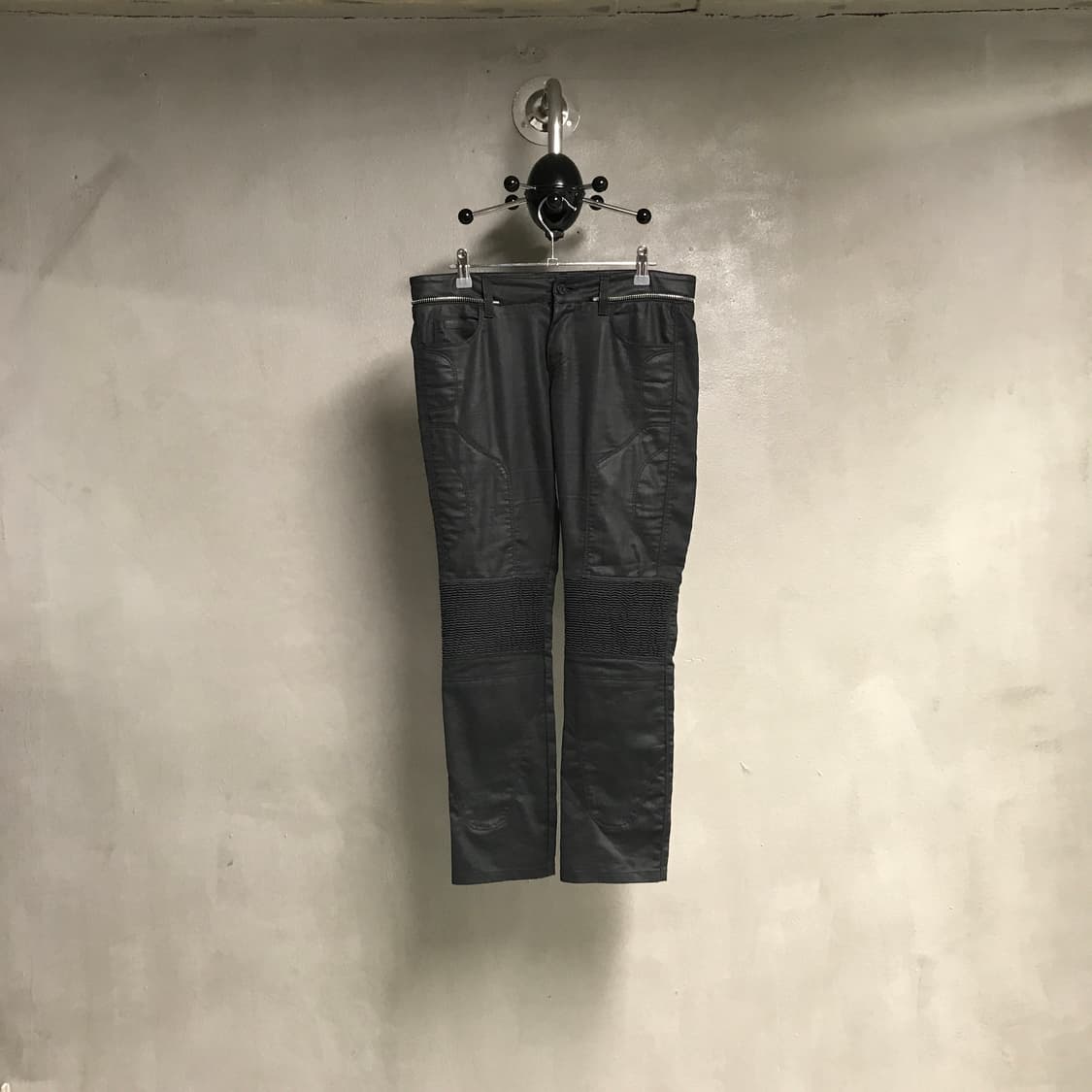GUCCI 구찌 블랙 팬츠 40 상품이미지1