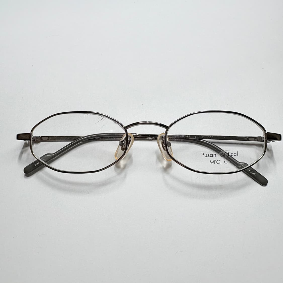 빈티지 오벌형 안경(부산광학 실버 타원형 안경) 상품이미지1
