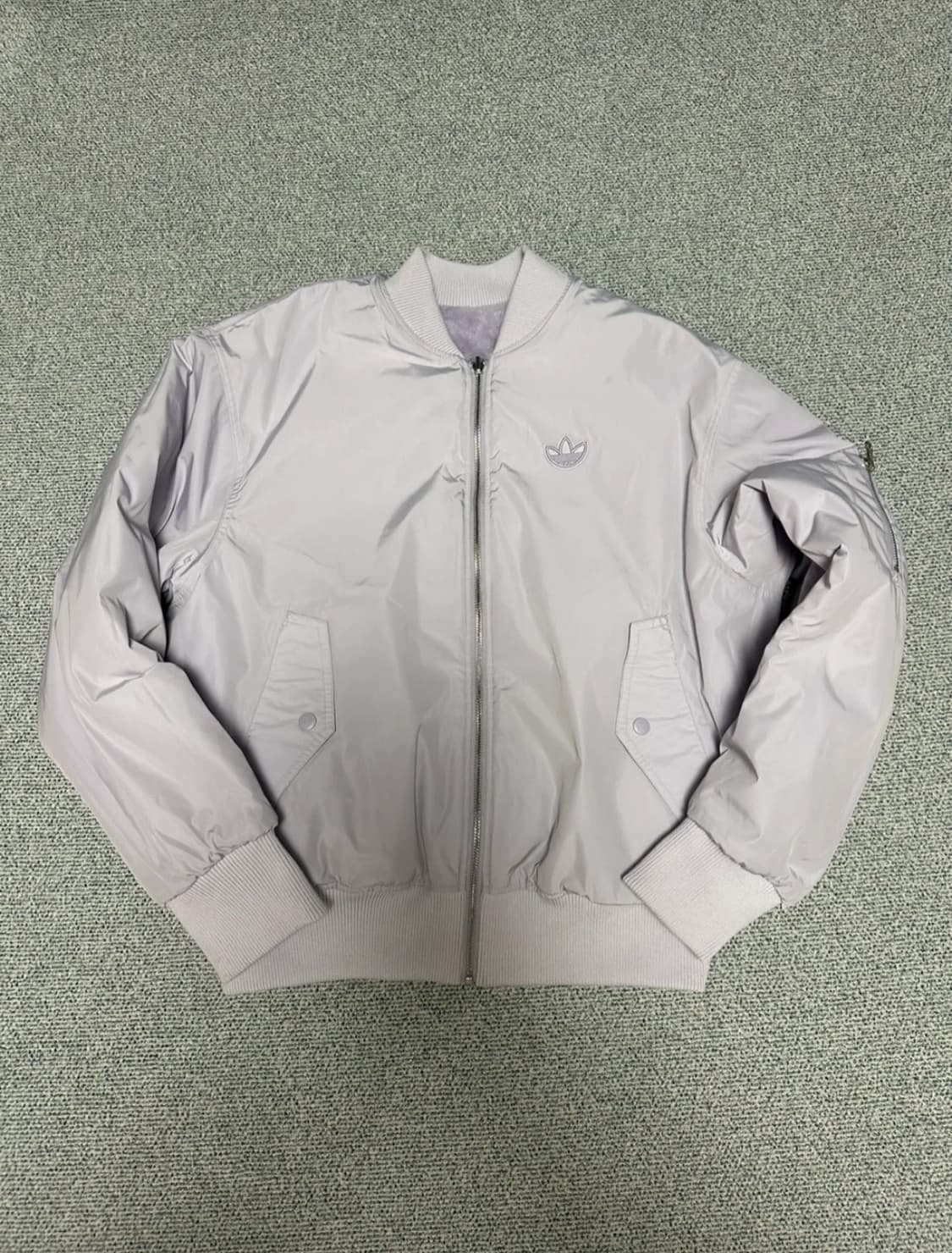 아디다스 오리지날 리버시블 마원&퍼 봄버 상품이미지1