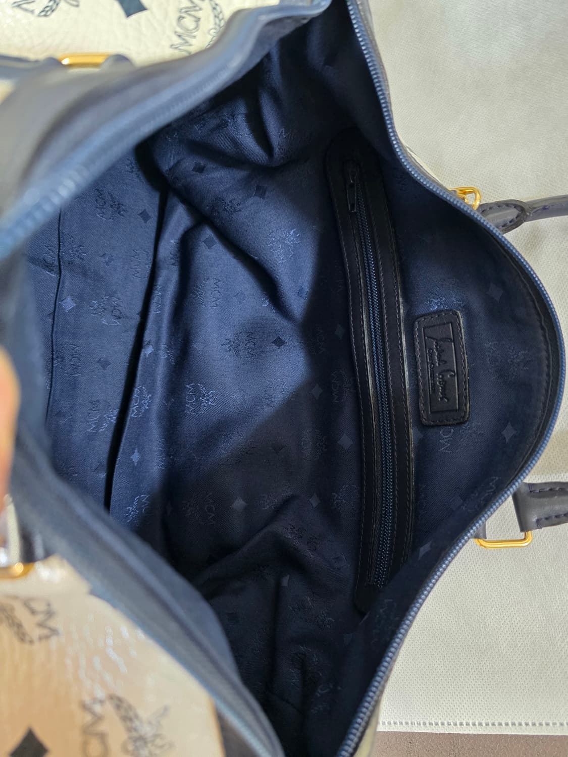 MCM 보스턴백 팝니다 상품이미지9