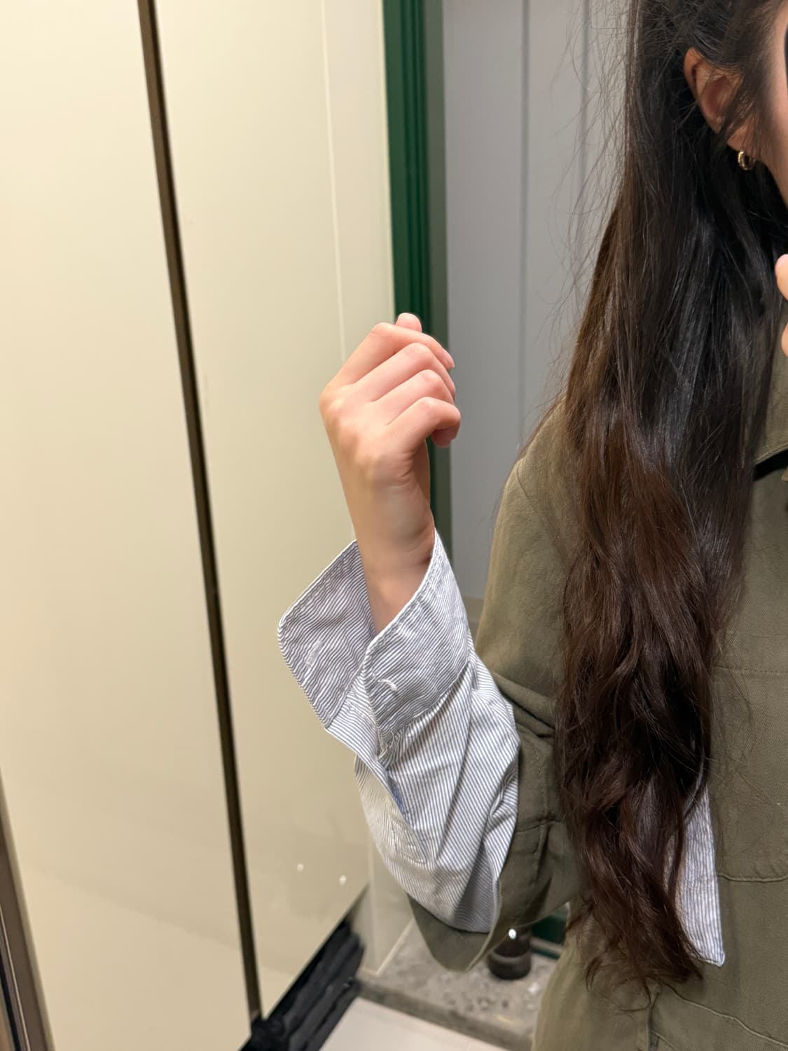 더일마 점프수트 카키  상품이미지3