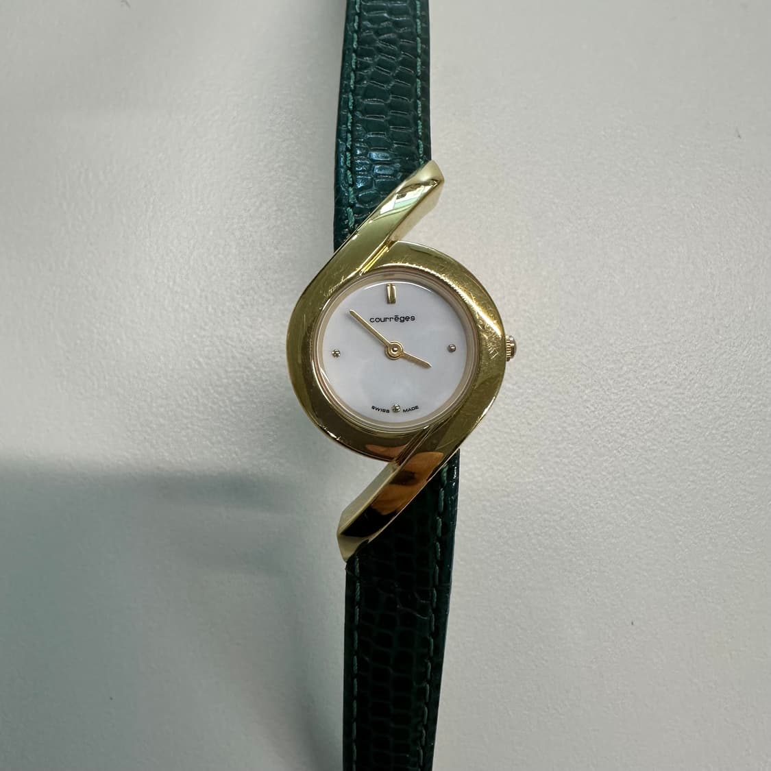 Courreges꾸레쥬 가죽시계 상품이미지4