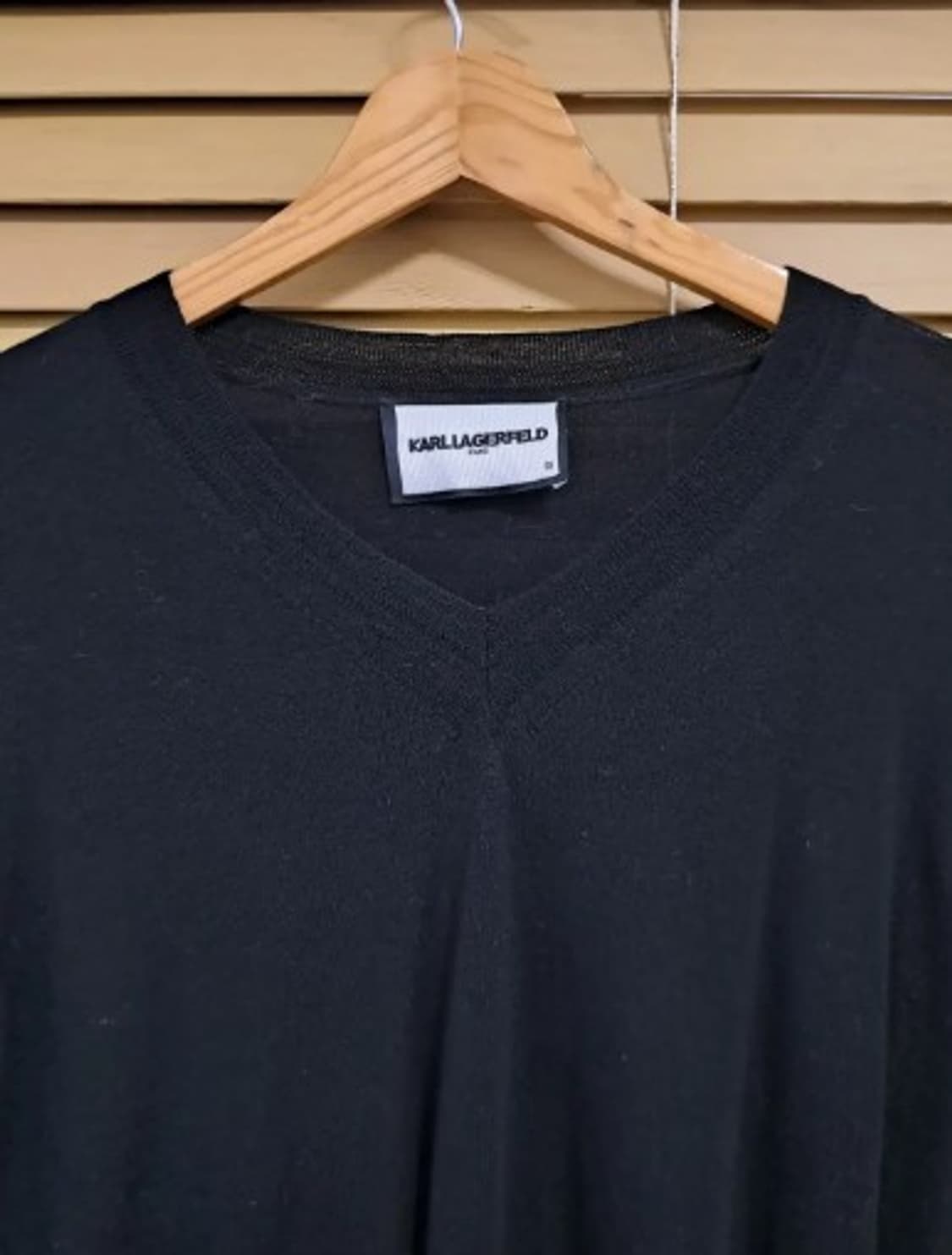 Karl Lagerfeld 칼라거펠드 여성 V넥울100니트 55사이즈 상품이미지1