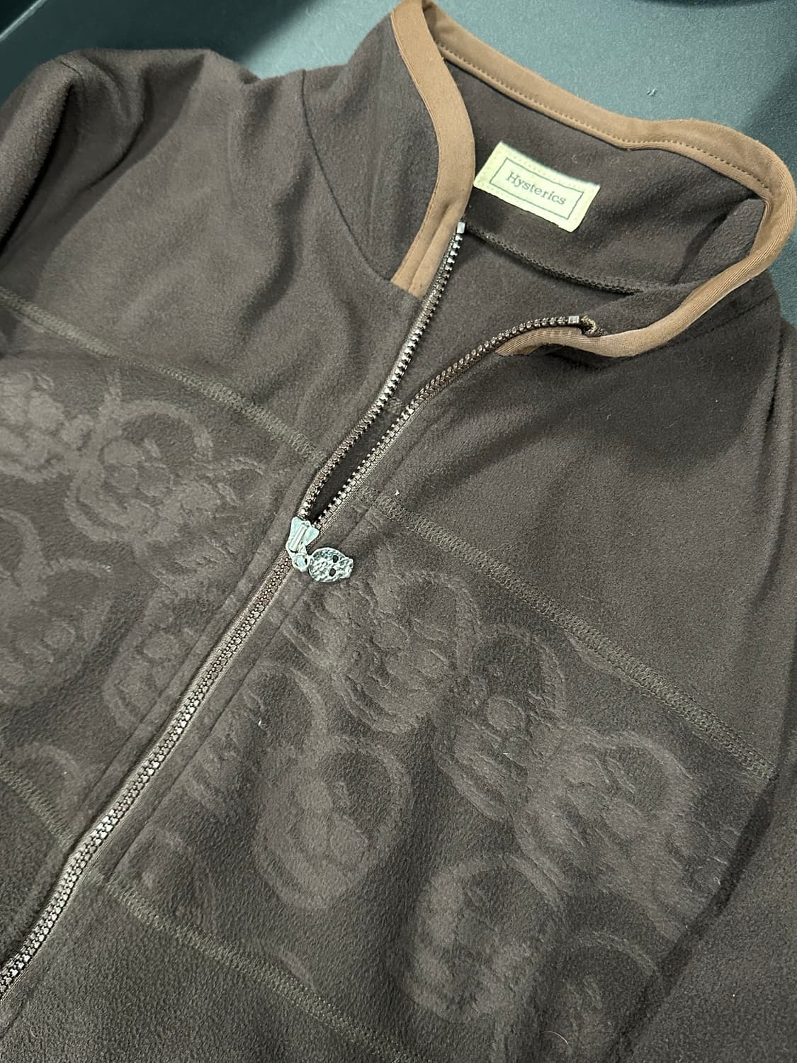 히스테릭 글래머 스컬 플리스 집업 자켓 상품이미지4