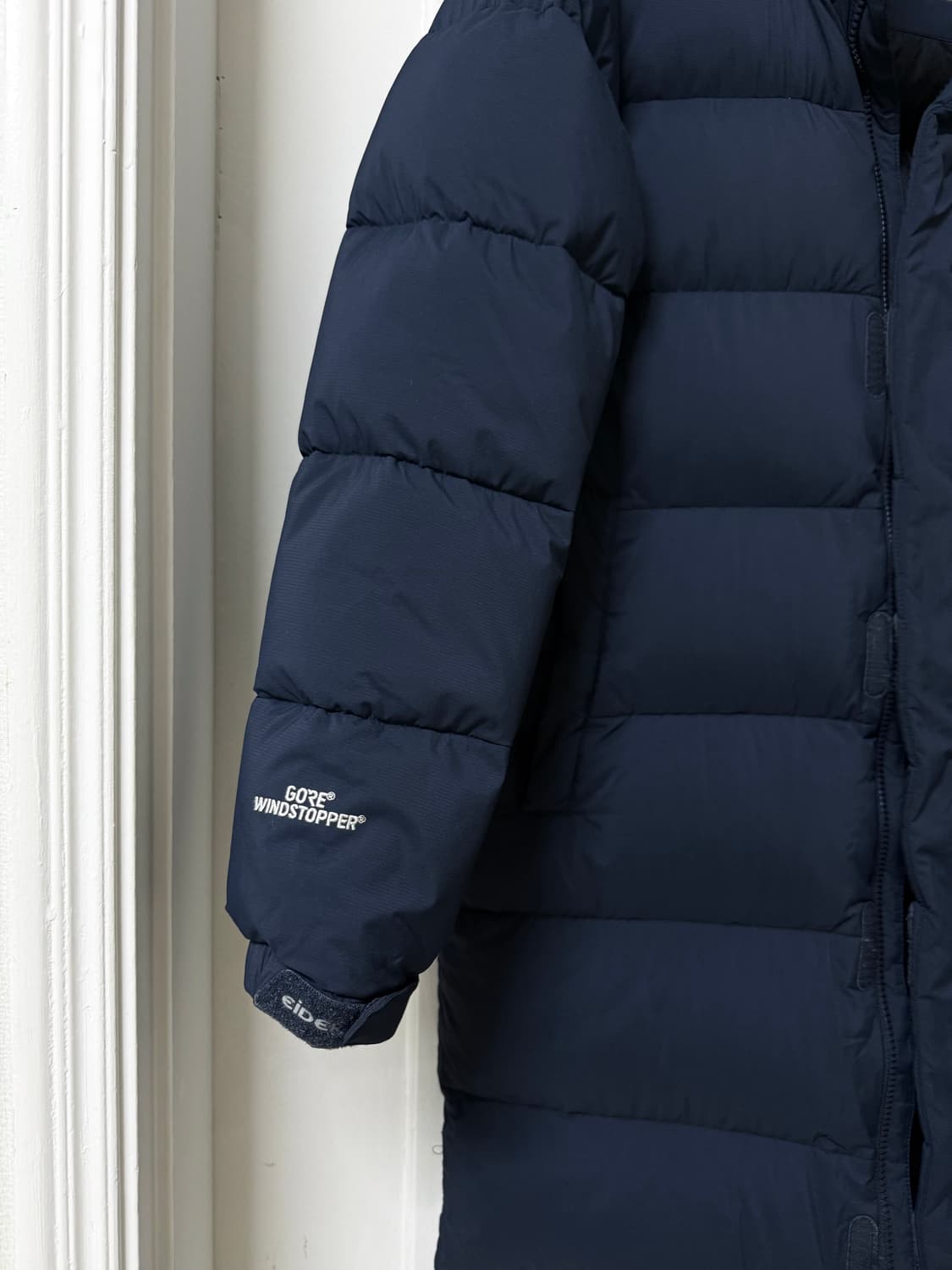 S사이즈  아이더 구스다운 롱패딩 윈드스토퍼 네이비 상품이미지3