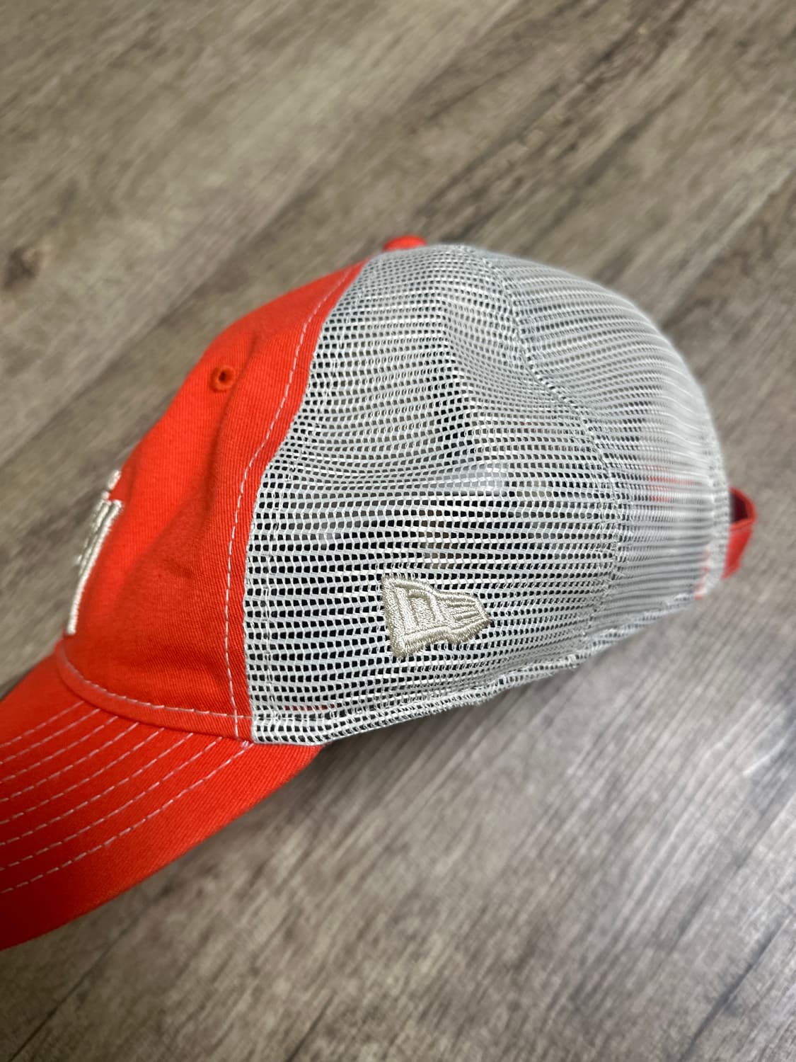 스투시 뉴에라 매쉬캡 상품이미지2