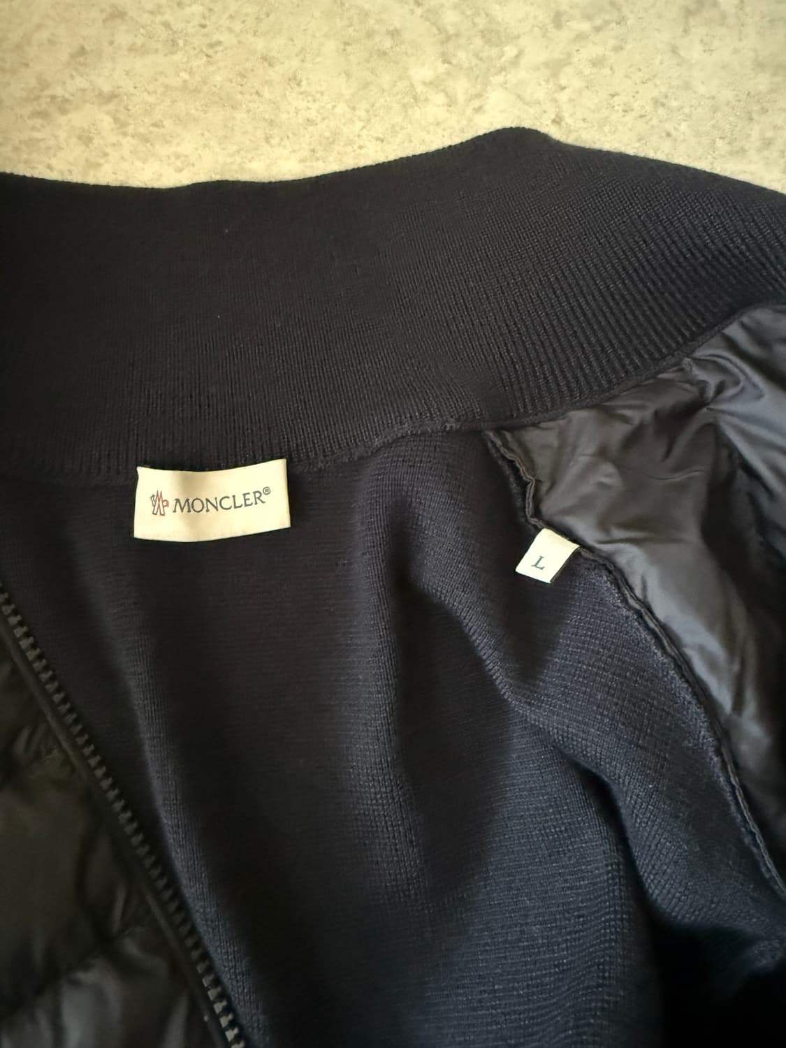 몽클레어 정품 집업 울패딩 네이비 상품이미지3