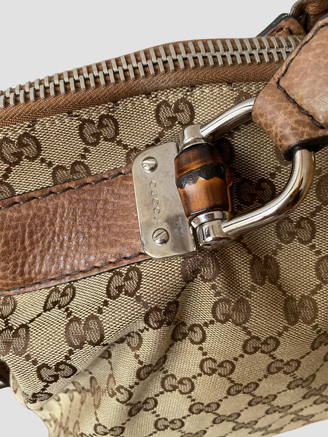 [구찌] 정품 뱀부 바 GG 캔버스 라지 숄더백 상품이미지9