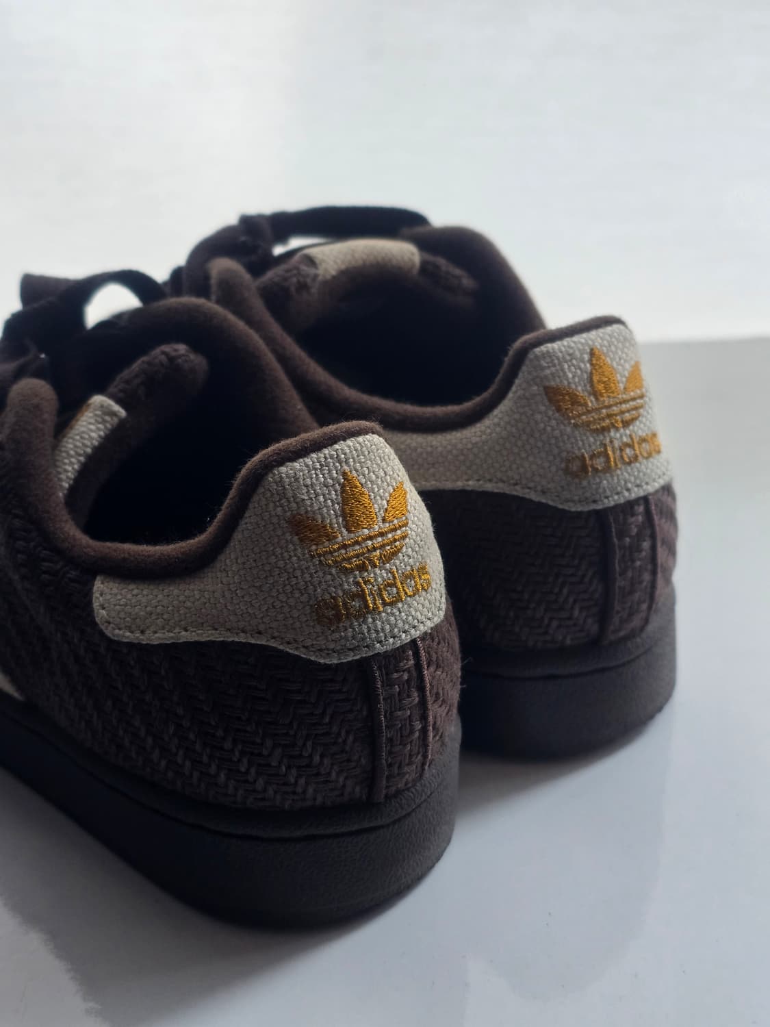 아디다스 슈퍼스타 스니커즈 브라운 255  상품이미지4