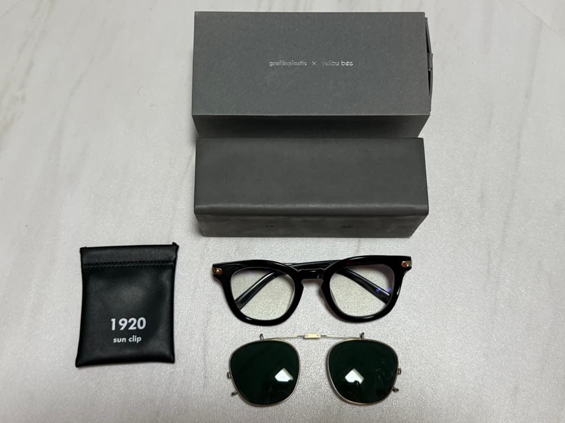 이동휘 안경 그라픽플라스틱 x 옐로우비 1920 49 상품이미지2