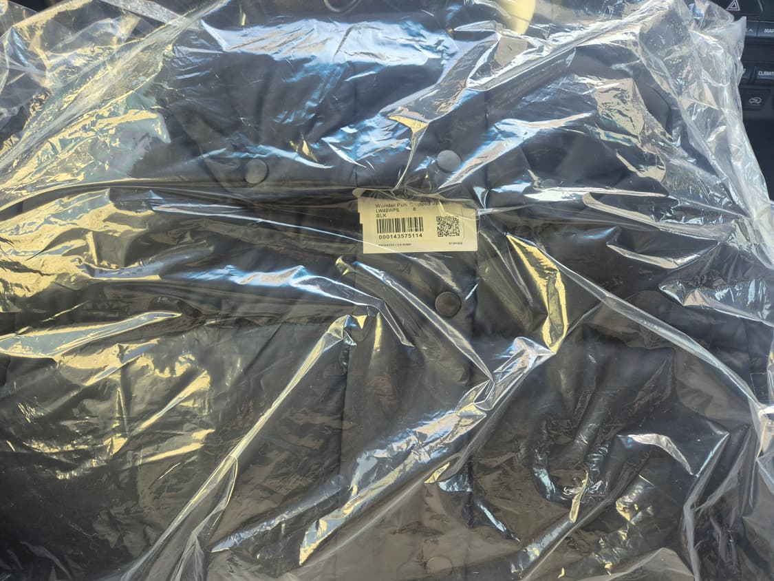 (새상품) 룰루레몬 원더퍼프 600 크롭 재킷 블랙 상품이미지3