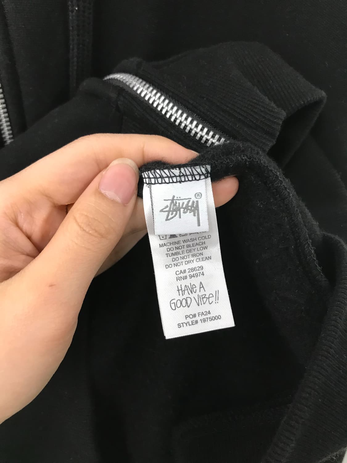 스투시 베이직 블랙 후드집업 상품이미지8