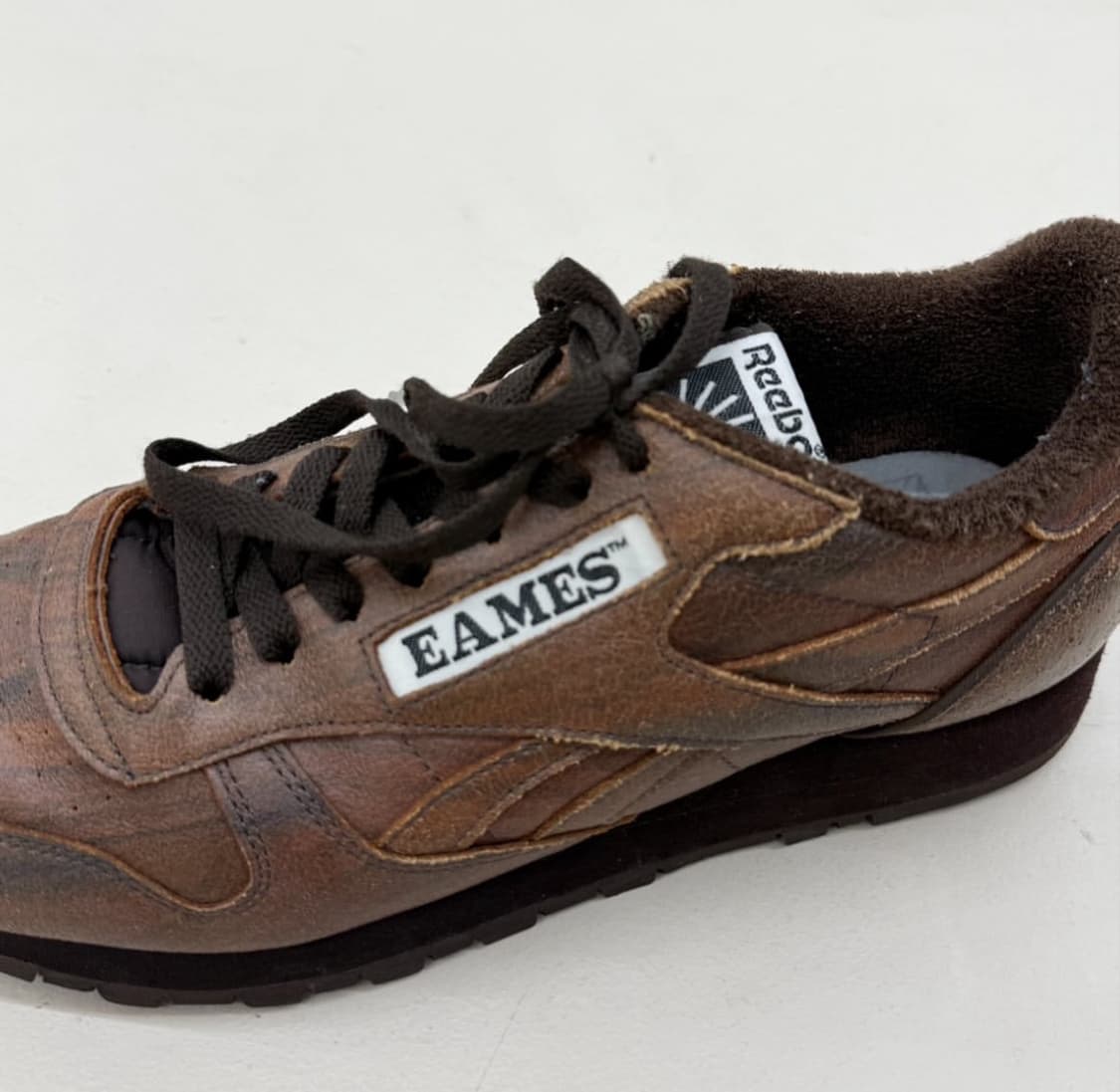 임스 x 리복 클래식 레더 상품이미지4