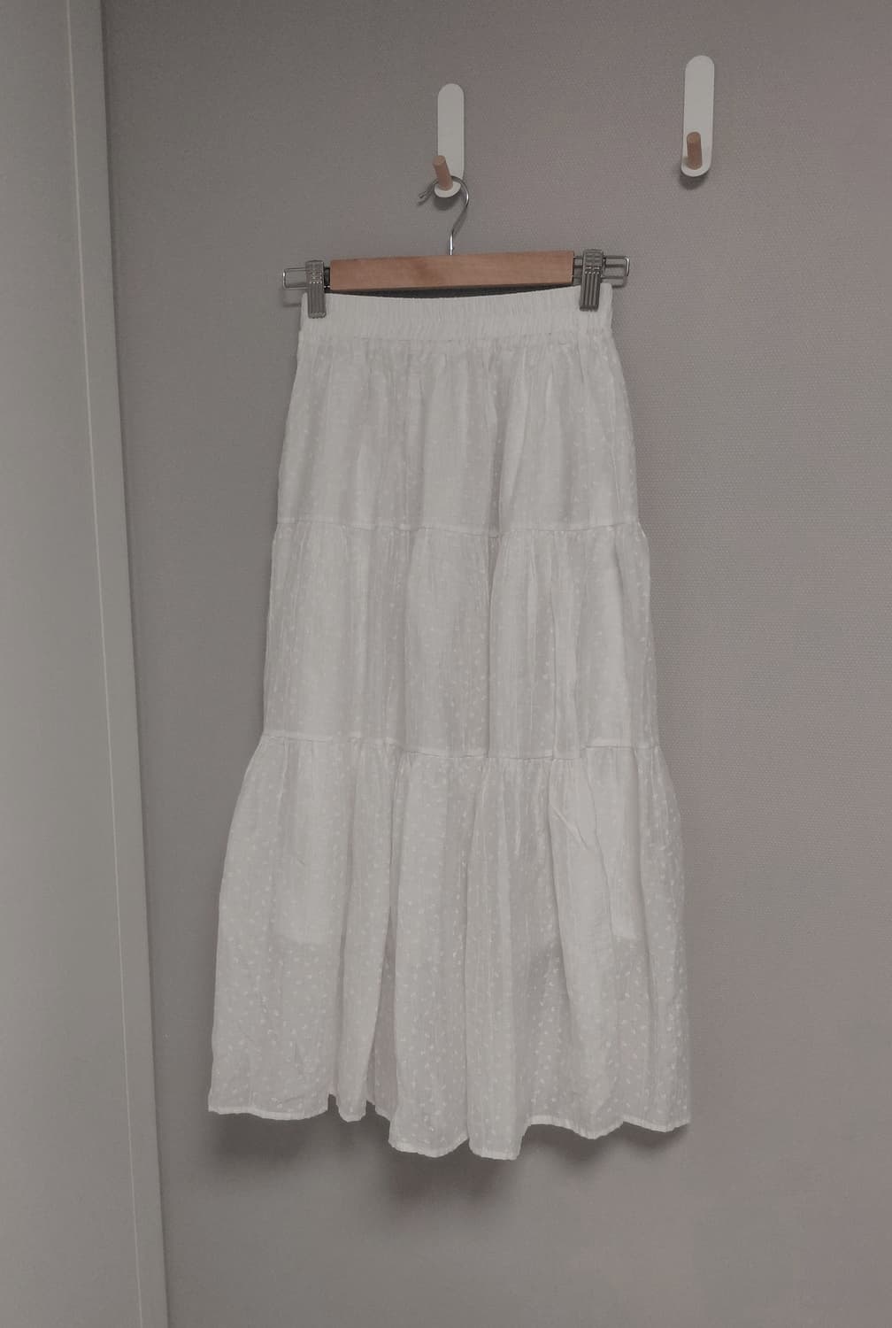 잔꽃 화이트 롱 스커트 상품이미지2