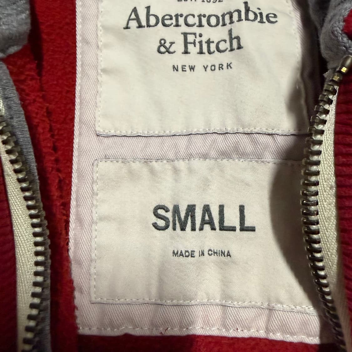 아베크롬비 레드 후드집업 s 상품이미지3