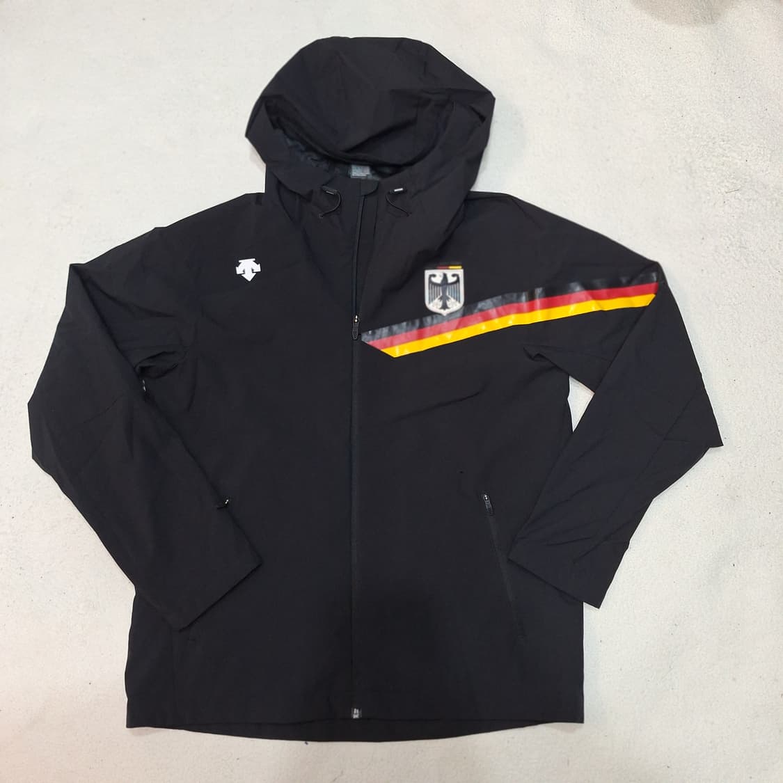 데쌍트  바람막이L 상품이미지1