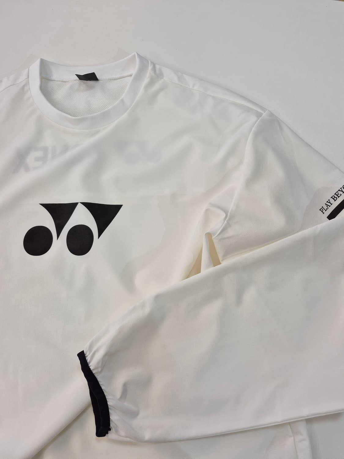 요넥스 이노락  바람막이 화이트 상품이미지4