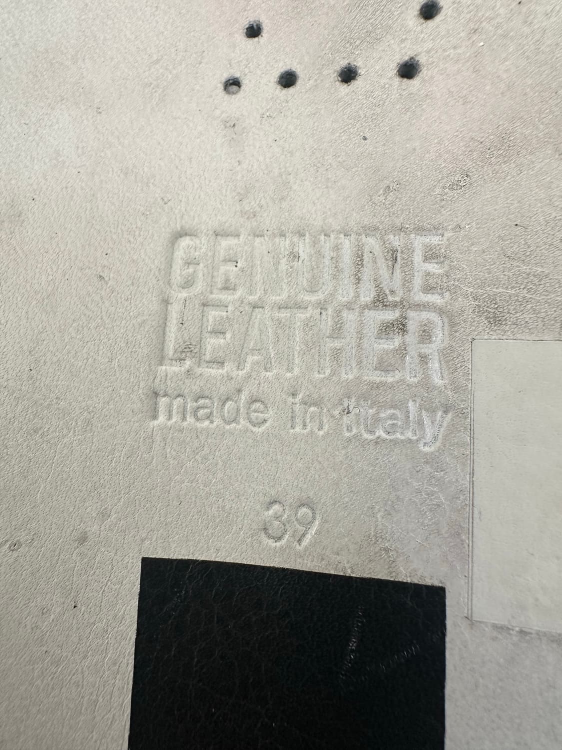 골든구스 하이탑 스니커즈 블랙/화이트 39/250 상품이미지8