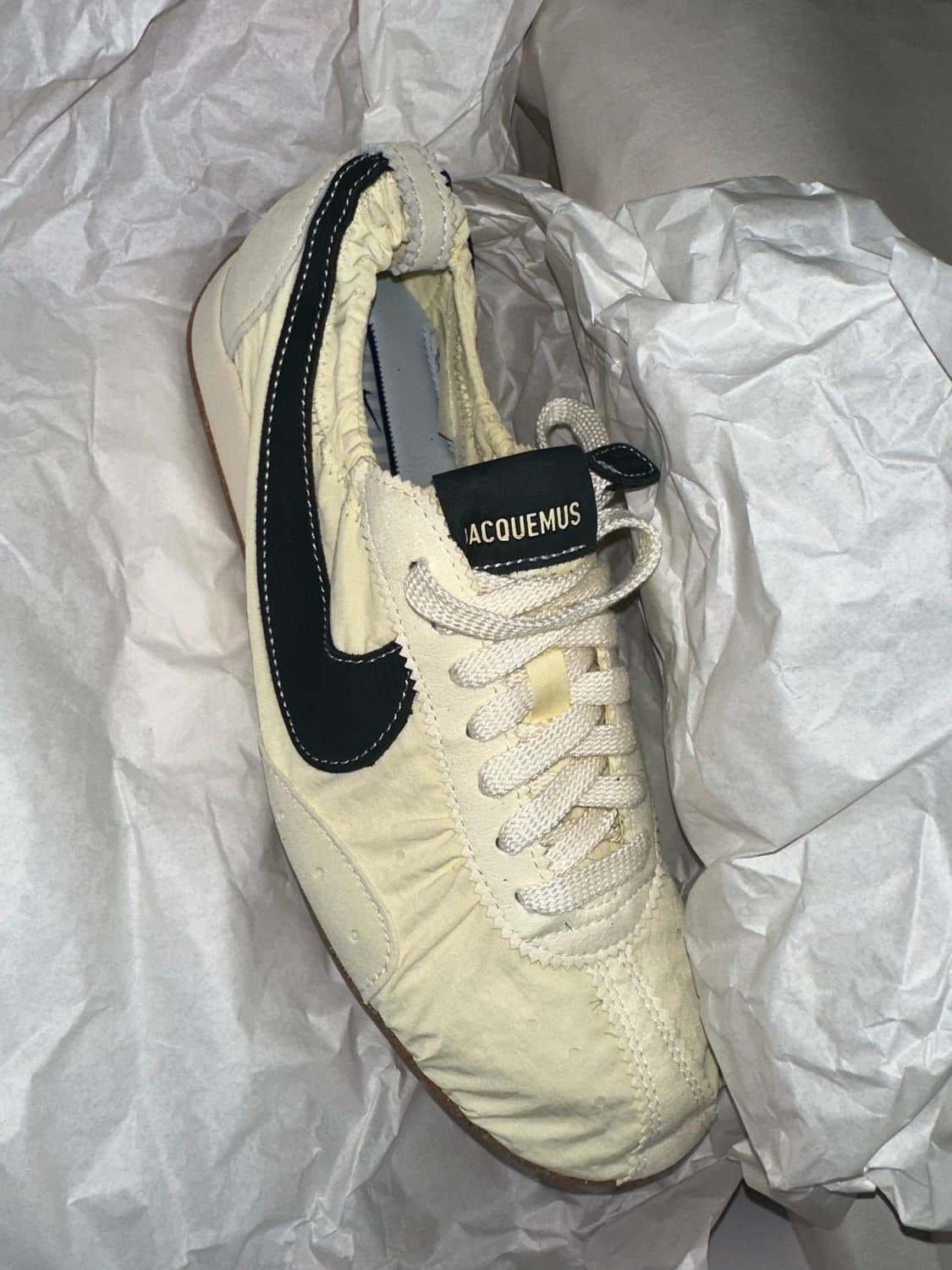 [JACQUEMUS x NIKE] 자크뮈스 나이키 문슈즈 42.5 상품이미지1