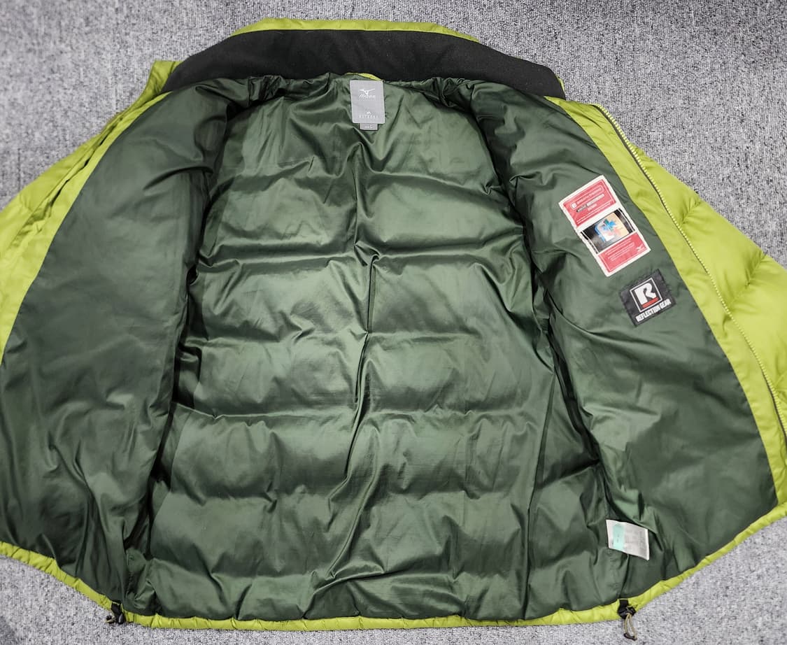 미즈노 브레스 써모 라이트 푸퍼 다운 패딩 L 상품이미지3