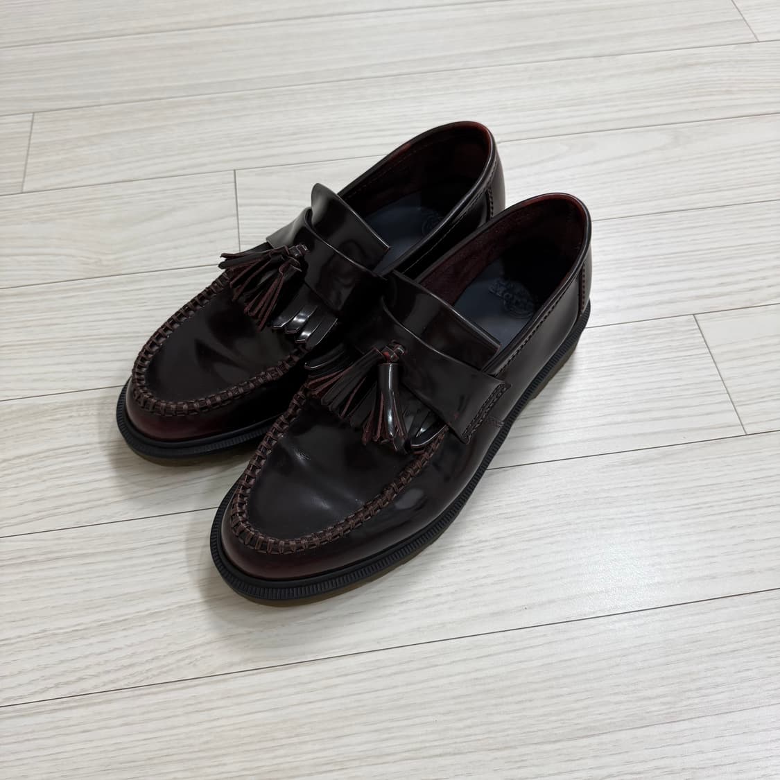 닥터마틴 아드리안 체리레드270 상품이미지2