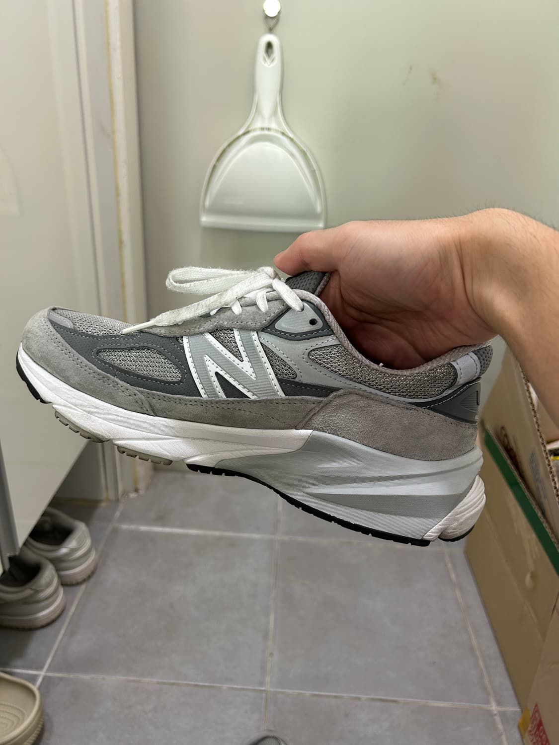 뉴발란스 990 v6 (그레이 270mm) 상품이미지2