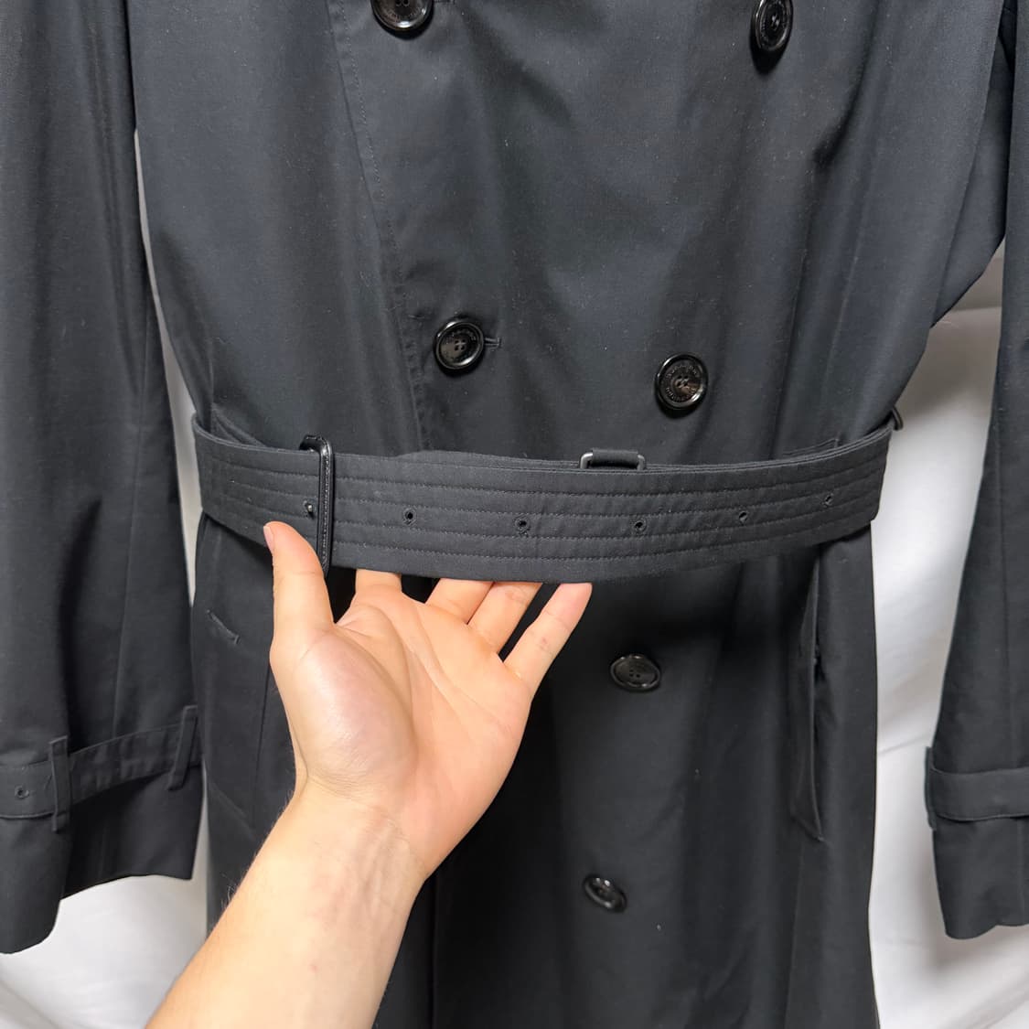 [S+급/52] 버버리 켄싱턴 헤리티지 롱 트렌치 코트 블랙 상품이미지5