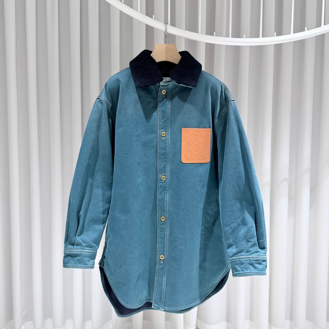 (S+/48) / 로에베 아나그램 레더패치 시어링 오버셔츠 자켓 상품이미지1