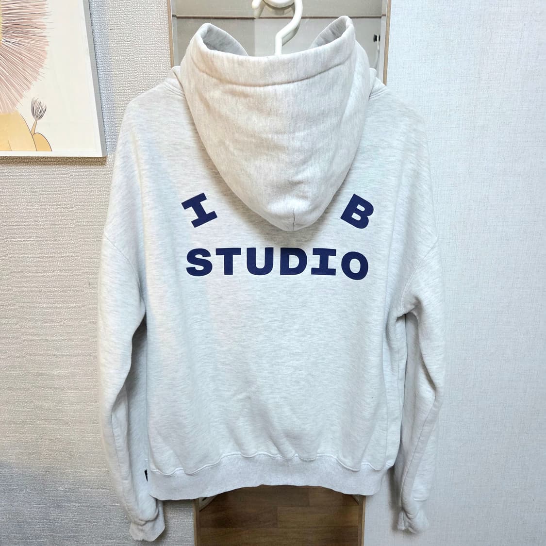 아이앱 스튜디오 후드티 상품이미지1