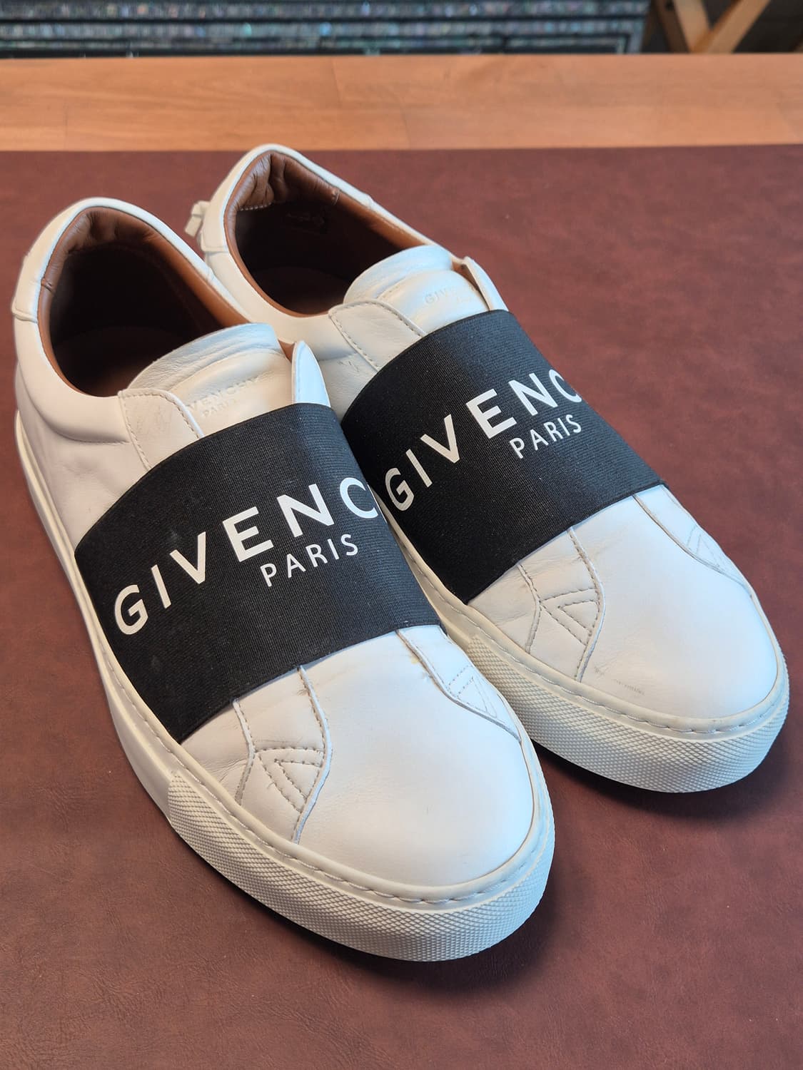 265-270(41) 지방시 스니커즈  상품이미지7