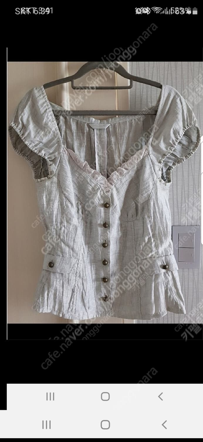 모조에스핀 블라우스 상품이미지1