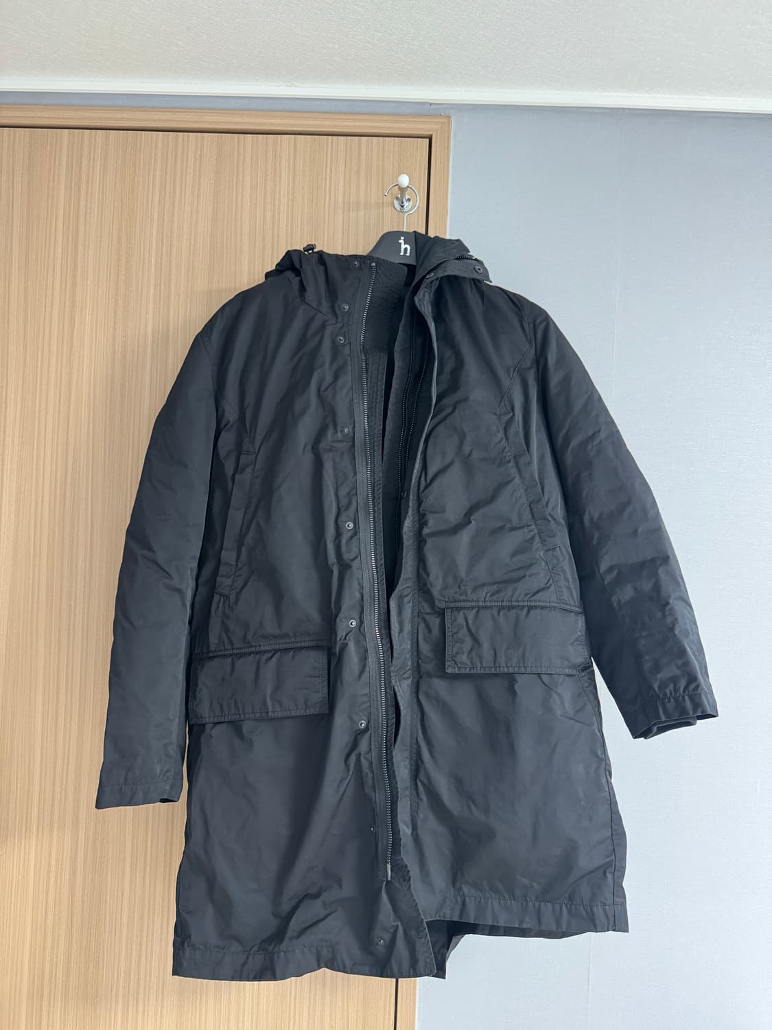 아크네 몬트리올 롱패딩 48 상품이미지2