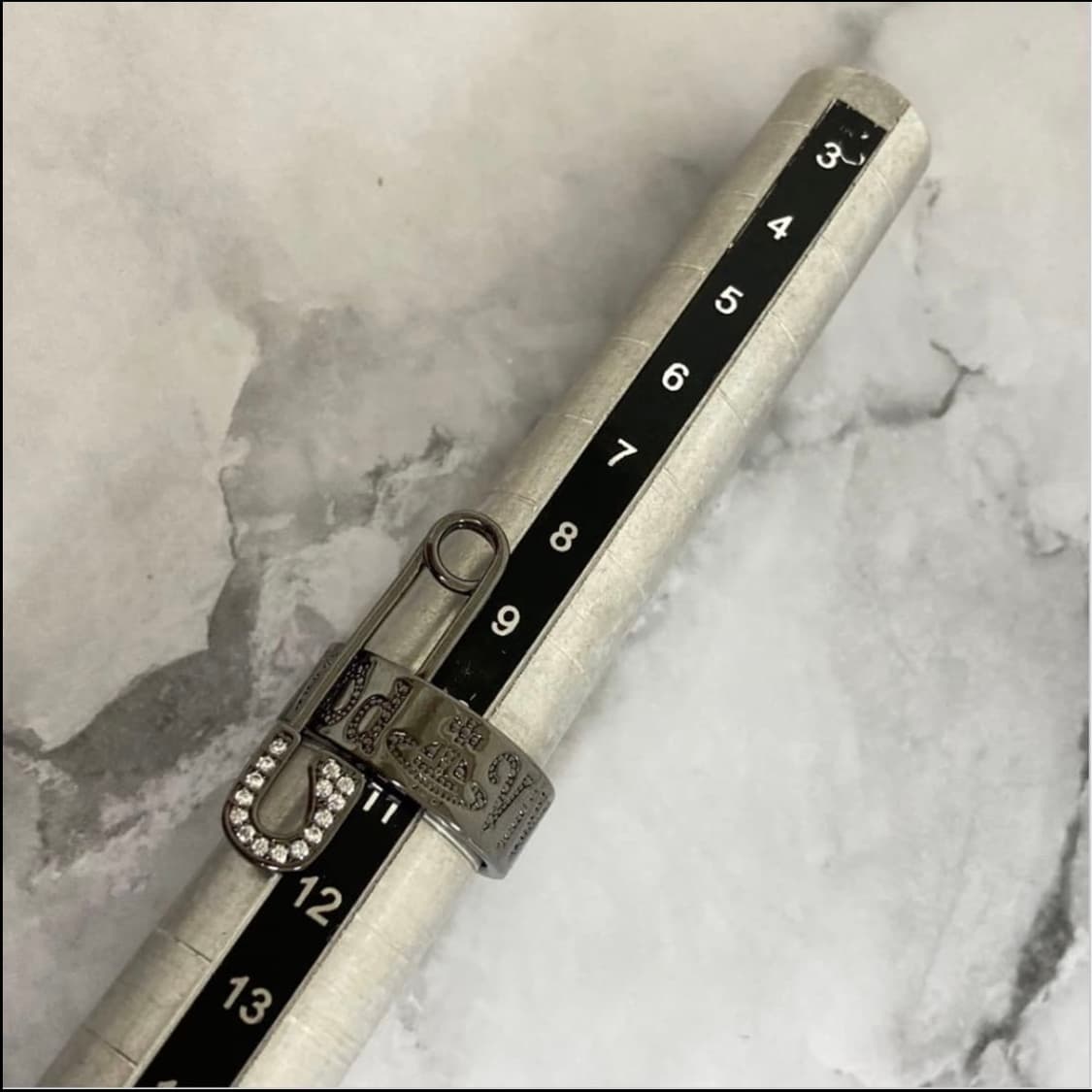 비비안웨스트우드 아카이브 버논링 클립 반지 상품이미지5