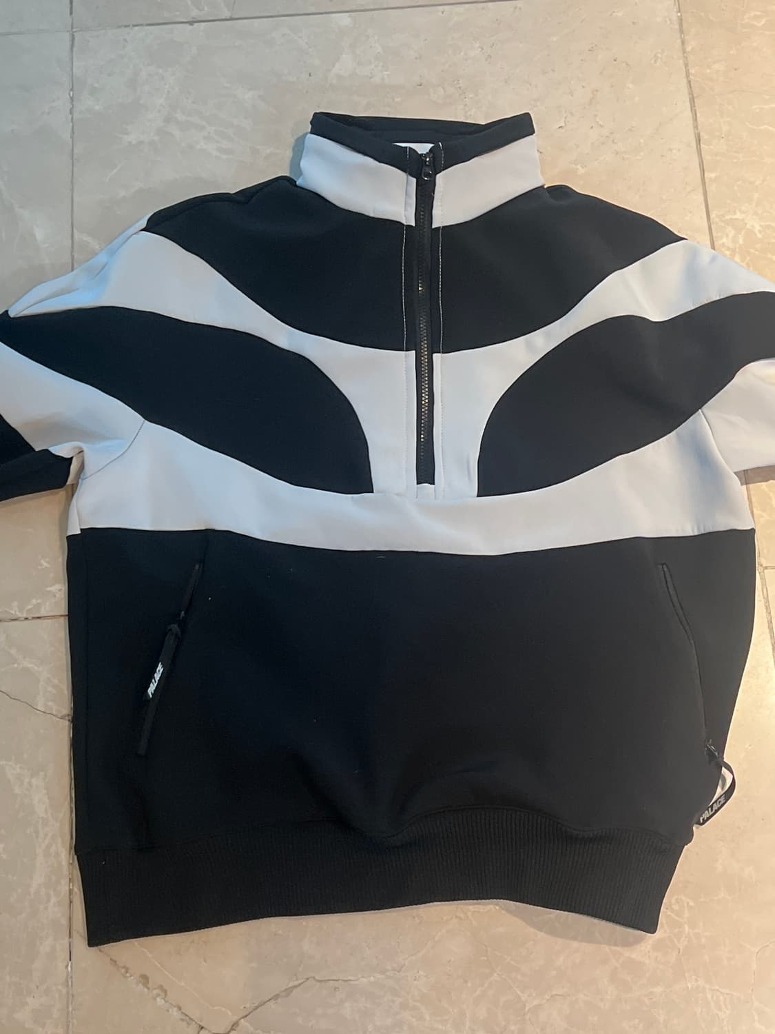 15fw 팔라스 아디다스 헤비 하프집업 L 상품이미지3