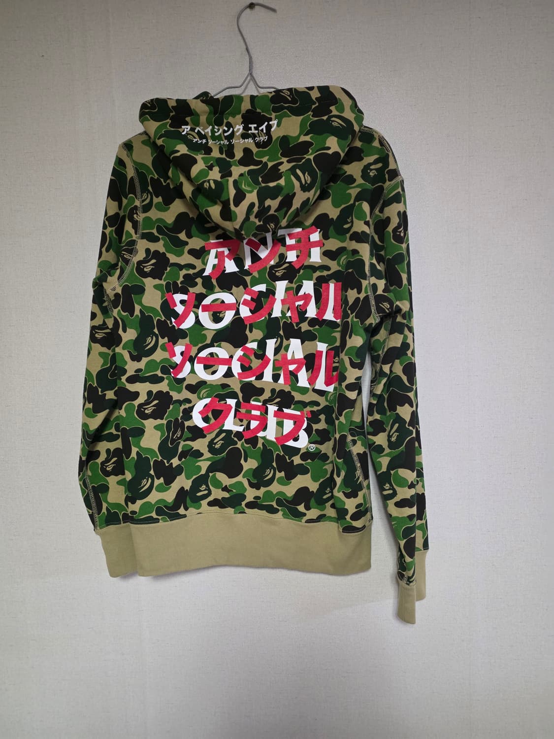 [S]베이프 안티소셜클럽 ABC그린카모 가타카나 로고 후드티 상품이미지4