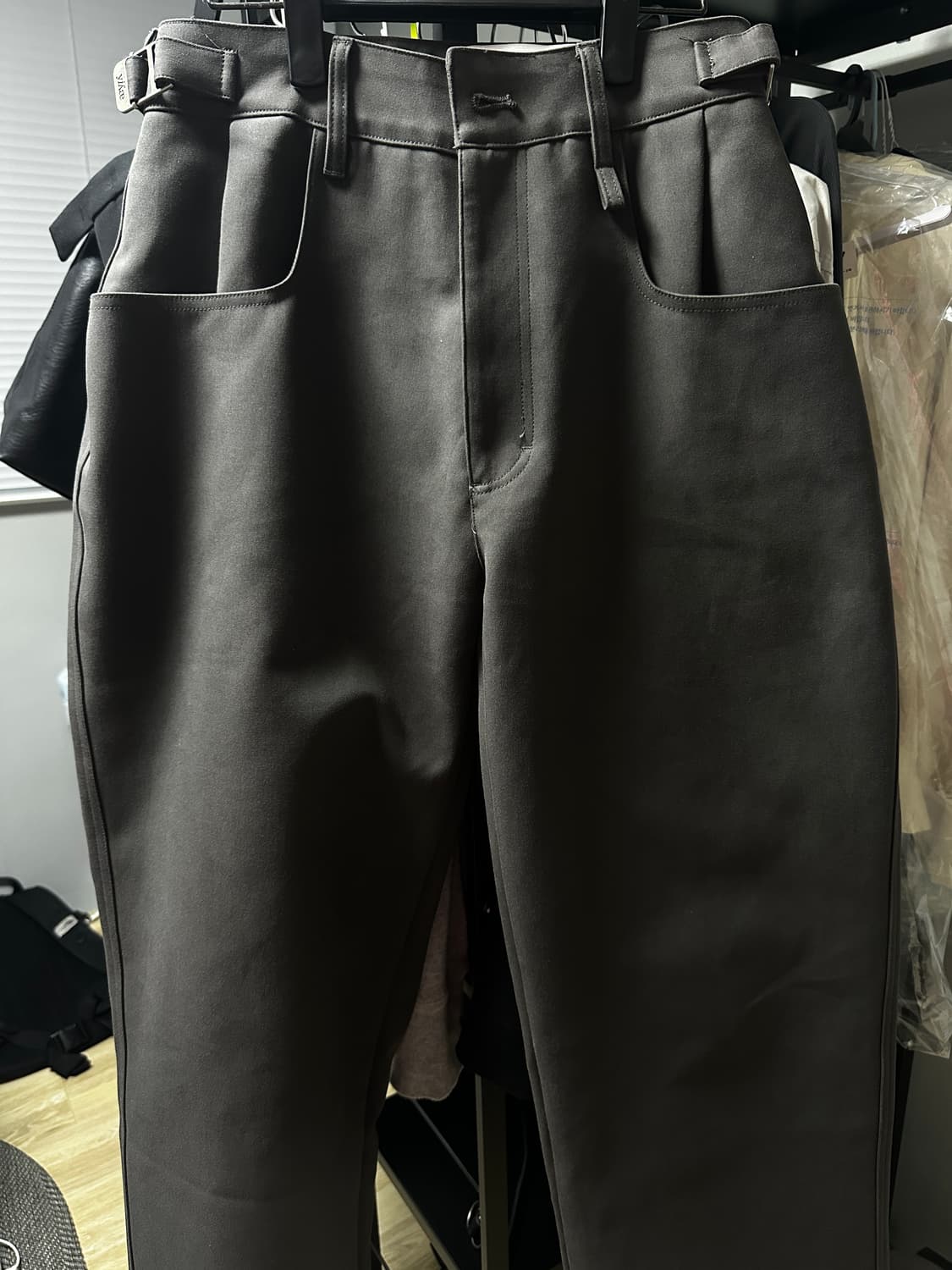 이예 바지 상품이미지1