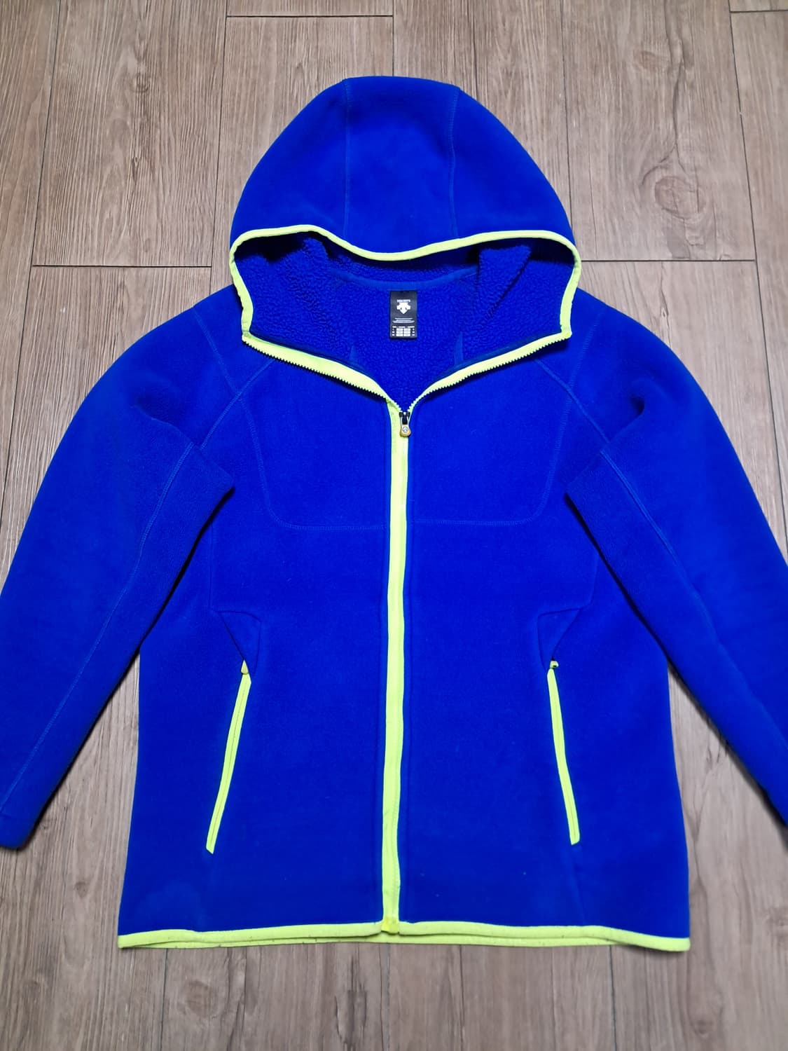 데상트 후드집업 남성L 상품이미지2