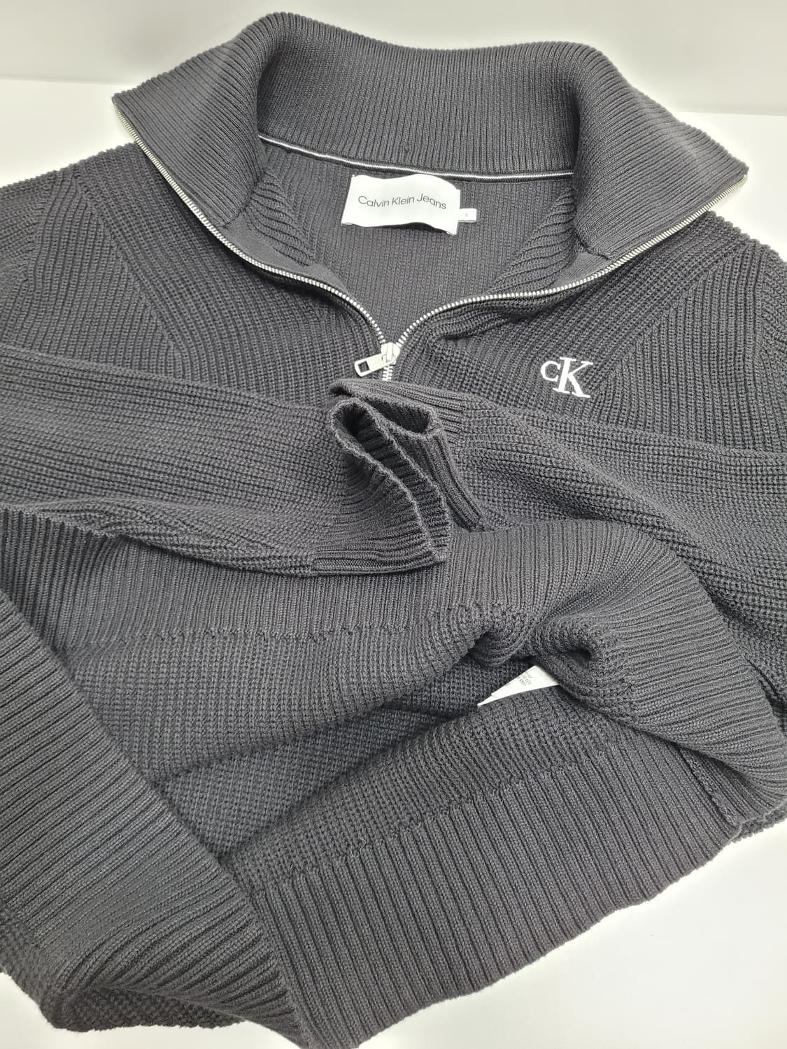 캘빈클라인 23FW 하프 집업 니트 스웨트 / 남 S (95) 블랙
 상품이미지7