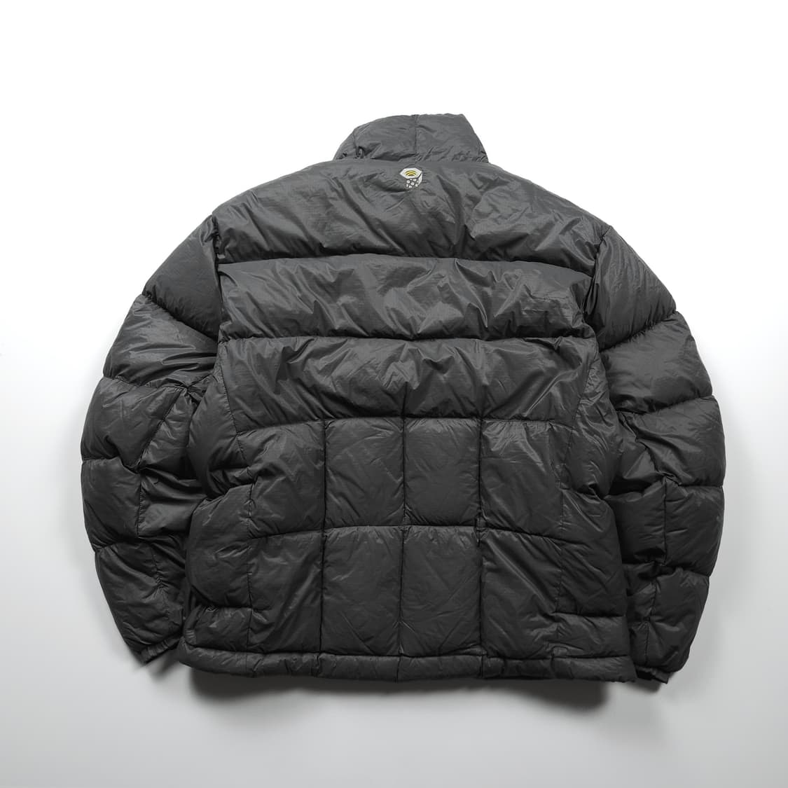 마운틴하드웨어 USA 오리지널 니트로 다운 경량 패딩 상품이미지3