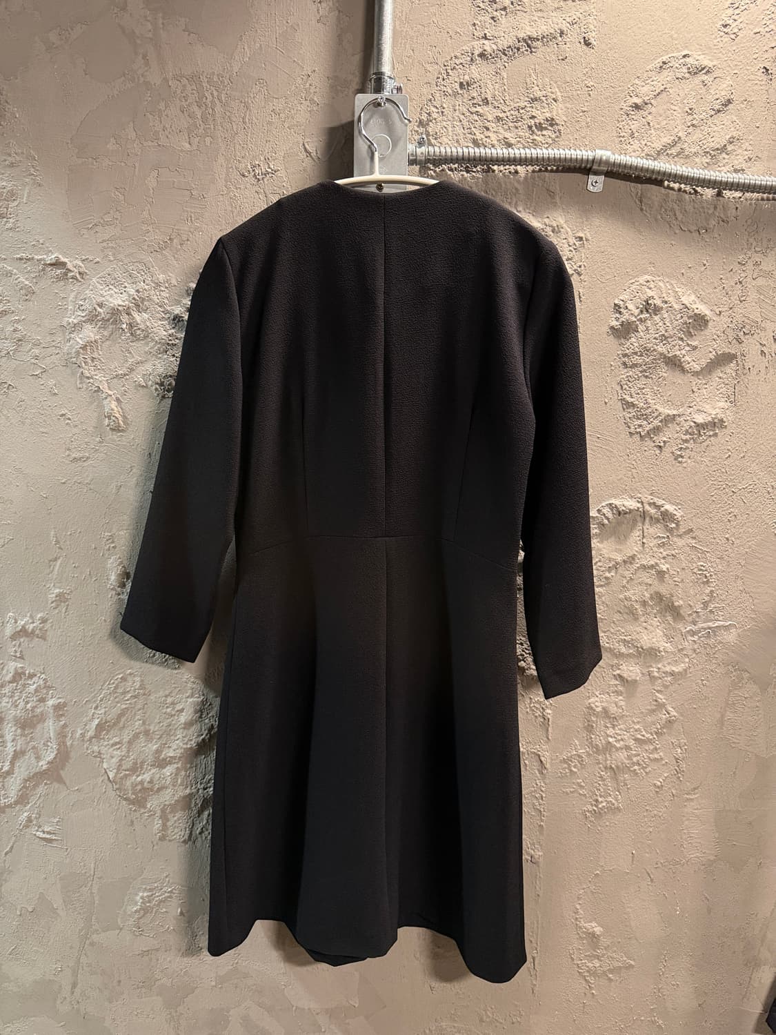 산드로 프릴 디테일 라운드넥 원피스 38 상품이미지6