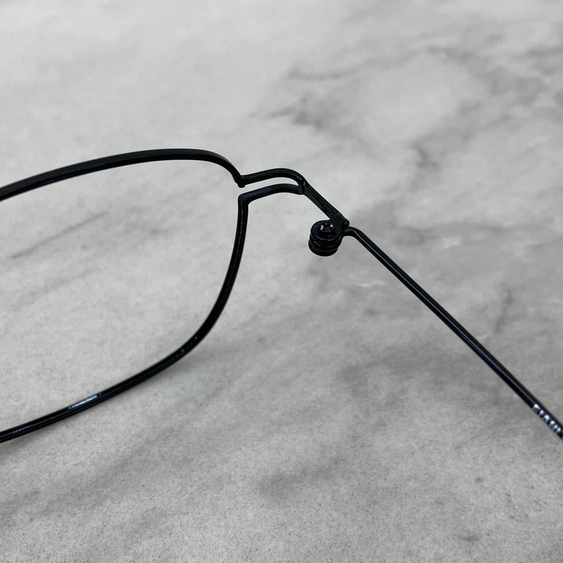 C55 PBL 블랙 소프트 스퀘어 역산각 메탈테 안경 상품이미지3