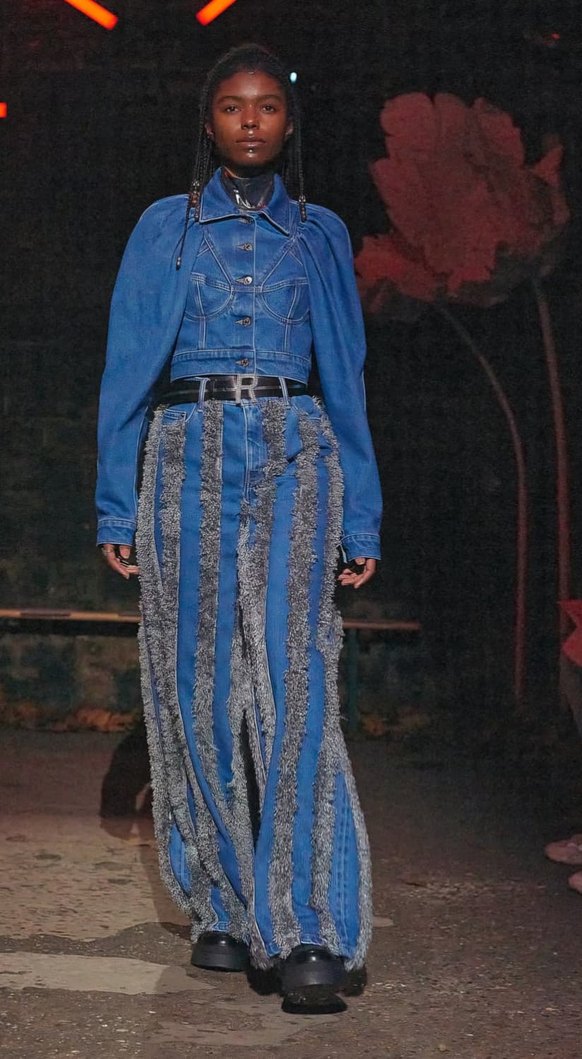 RIZ POLI 리즈폴리 텍스쳐 데님팬츠 상품이미지1