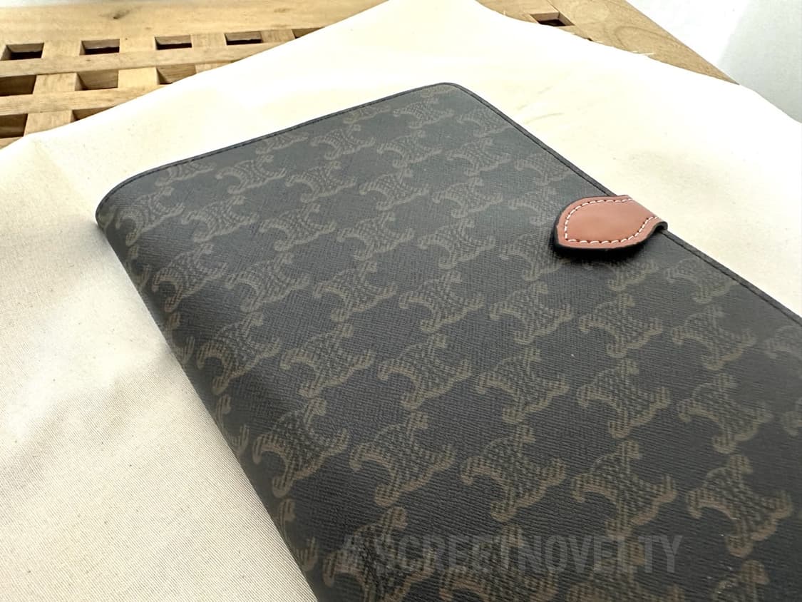  셀린느 트리옹페 다이어리 상품이미지2