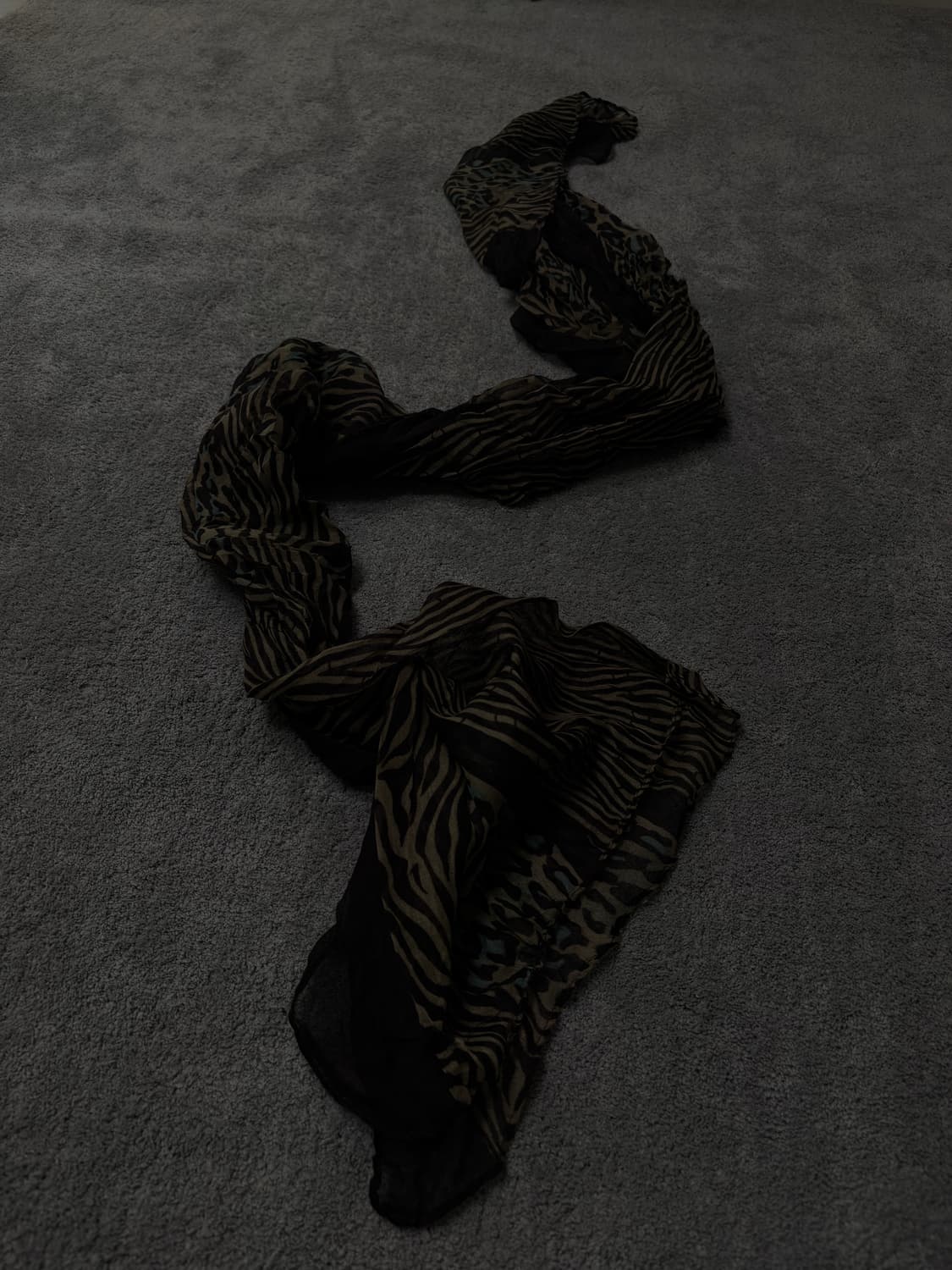 Vintage v-kei punk mood leopard scarf 상품이미지1